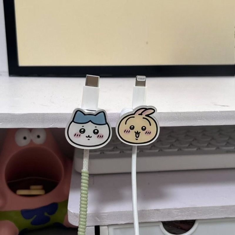 핫치이카와 마그네틱 케이블 정리대 데스크탑 폰 충전 홀 - Cable Organizer Magnetic 리뷰 및 가격